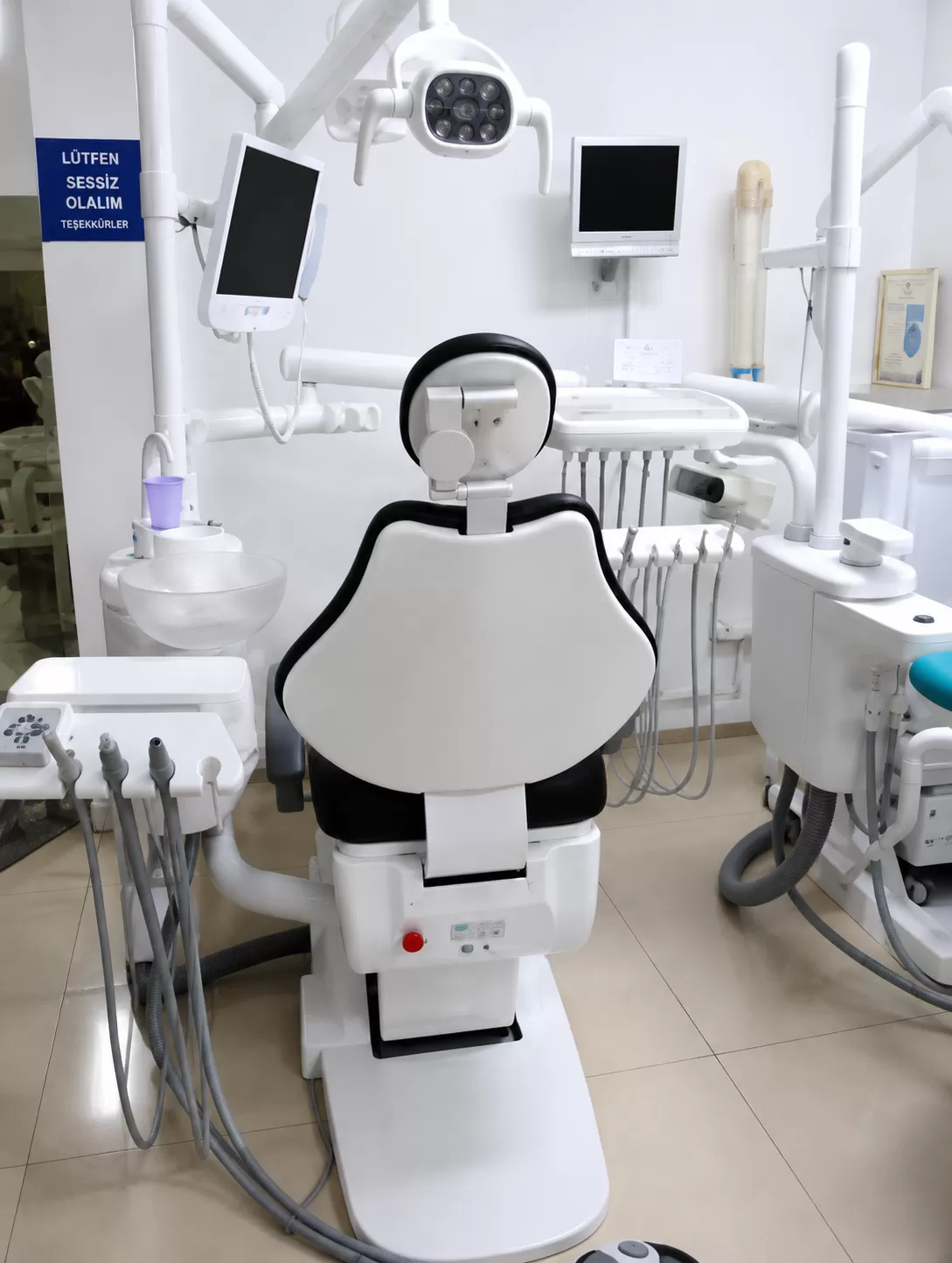 İkinci El Dişçi Koltuğu — ikinci el dental ekipman